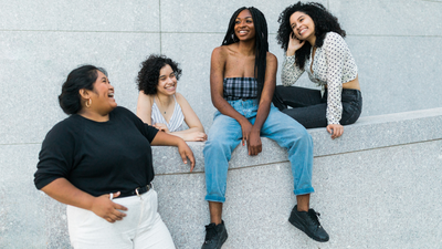 12 Women of Color Sustainable Fashion Influencers That Inspire Us